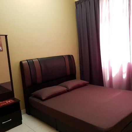 Lindanazri Homestay Mitc Melaka Malacca Exterior foto