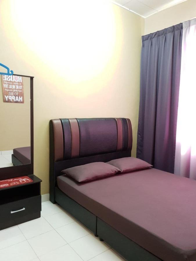 Lindanazri Homestay Mitc Melaka Malacca Exterior foto